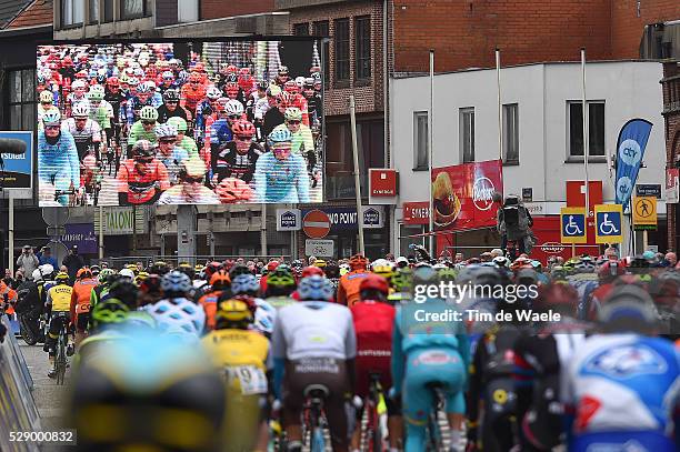 104th Scheldeprijs 2016 Start Departure Vertrek / Illustration Illustratie / Peleton Peloton / Antwerpen City Ville Stad / Antwerpen - Schoten / Prix...