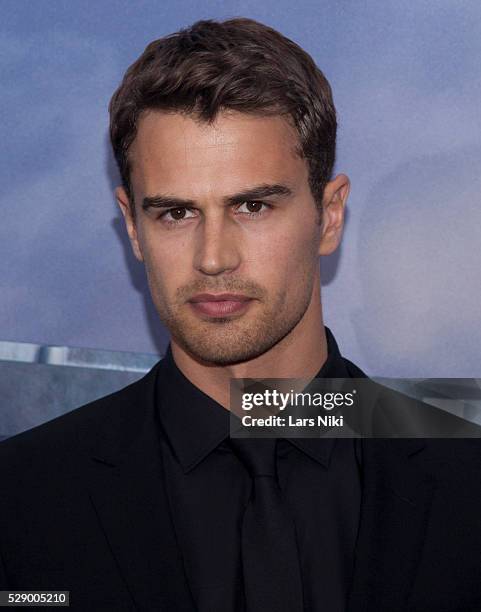 Theo James attends "The Divergent Series: Allegiant" world premiere at the AMC Loews Lincoln Square in New York City. �� LAN