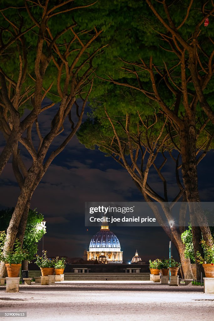 St Peter's Basilica, Giardino degli Aranci, Rome