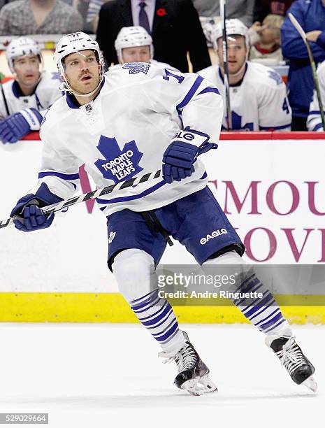 David Clarkson of the Toronto Maple Leafs plays in the game against the Ottawa Senators at Canadian Tire Centre on November 9, 2014 in Ottawa,...