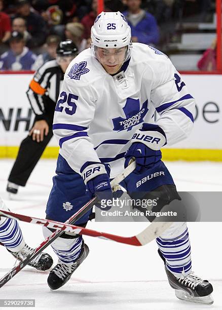 Brennan of the Toronto Maple Leafs plays in the game against the Ottawa Senators at Canadian Tire Centre on November 9, 2014 in Ottawa, Ontario,...
