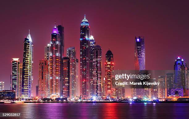 marina dubai - dubai tourism stock pictures, royalty-free photos & images