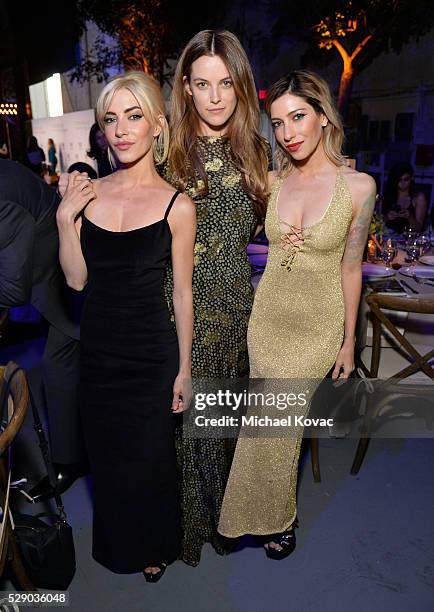 Singer Lisa Origliasso, actress Riley Keough and singer Jessica Origliasso attend The Humane Society of the United States' to the Rescue Gala at...
