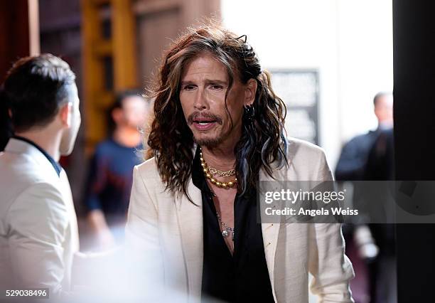 Musician Steven Tyler attends The Humane Society of the United States' to the Rescue Gala at Paramount Studios on May 7, 2016 in Hollywood,...