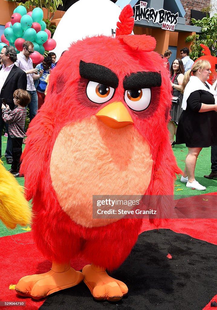 Premiere Of Sony Pictures' "The Angry Birds Movie" - Arrivals