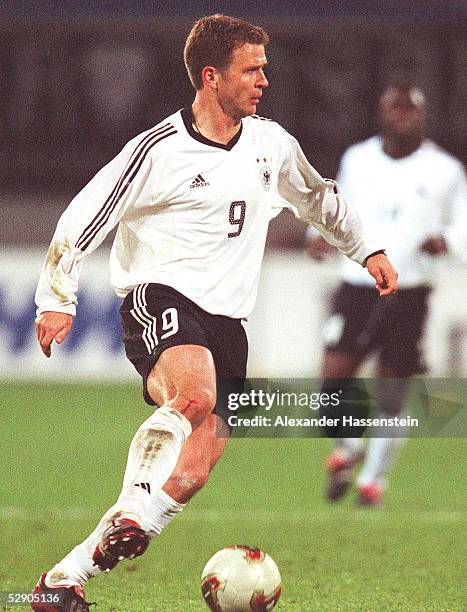 Laenderspiel 2002, Rostock; DEUTSCHLAND 2; Oliver BIERHOFF/GER