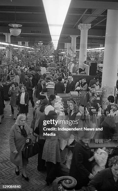 Christmas shopping in Henry Street, Dublin, circa December 1971, .