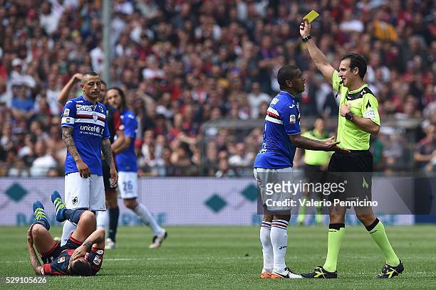 Lucas Martins Fernando of UC Sampdoria receives the yellow card from referee Luca Banti during the Serie A match between UC Sampdoria and Genoa CFC...