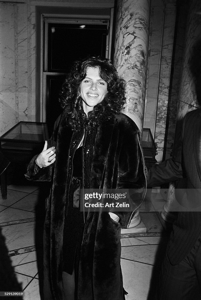 Cleo Goldsmith wearing a fur coat; circa 1970; New York. News Photo ...