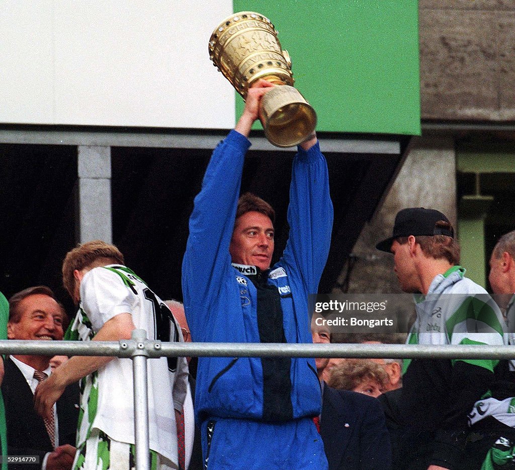 FUSSBALL: DFB POKAL Finale GLADBACH
