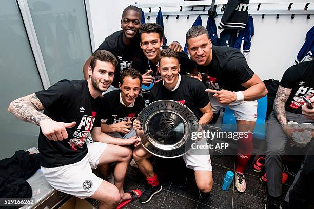 Eindhoven teammates celebrate the national Soccer Championship of the Netherlands after the Dutch Eredivisie match PEC Zwolle vs PSV Eindhoven in...