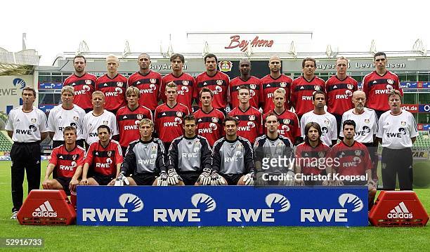 Bundesliga 03/04, Leverkusen; Bayer 04 Leverkusen; hintere Reihe v.l.n.r.: Jens NOWOTNY, Carsten RAMELOW, Radoslav KALUZNY, Dimitar BERBATOV, Marko...