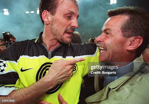 Finale in Muenchen 28.05.97, FINALE BORUSSIA DORTMUND - JUVENTUS TURIN 3:1, DORTMUND CHAMPIONS LEAGUE SIEGER 1997/EUROPAPOKALSIEGER 1997, Jubel...