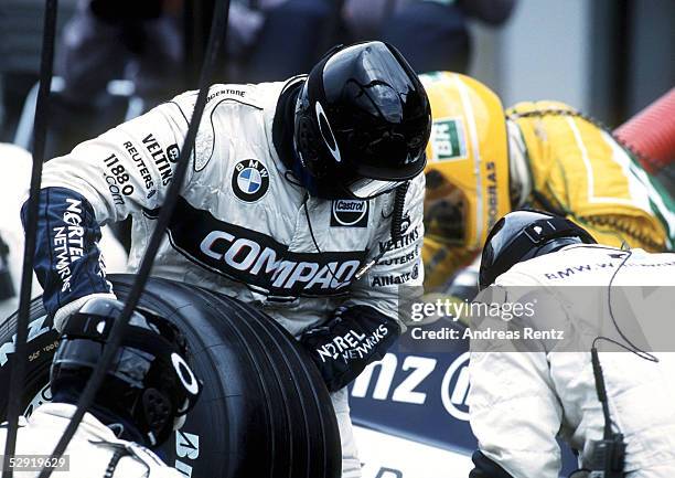 Von DEUTSCHLAND 2000, Hockenheim; BOXENSTOP: BMW WILLIAMS