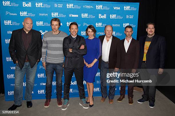 Actors Vincent D'Onofrio, Dax Shepard, Robert Downey Jr., Vera Farmiga, Robert Duvall, Jeremy Strong, and producer David Gambino pose during 'The...