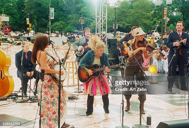 Martie Maguire, Natalie Maines, Emily Robinson, The Dixie Chicks in performance ; circa 1990; New York.