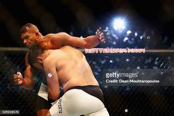 Alistair Overeem of the Netherlands and Andrei Arlovski of Belarus compete in their Heavyweight bout during the UFC Fight Night 87 at Ahoy on May 8,...