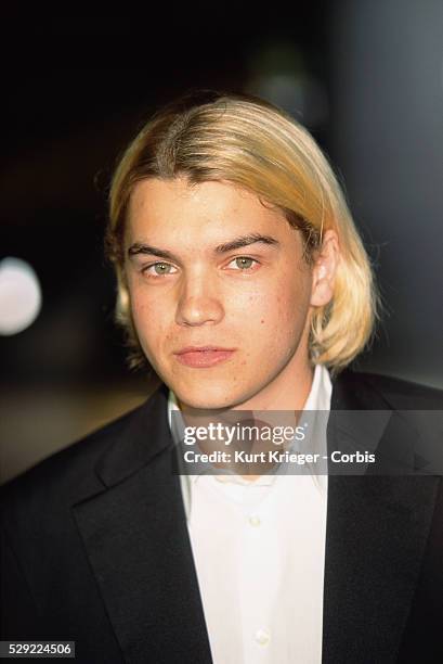 Emile Riche 2,366 Emile Hirsch Photos Stock Photos, High-Res Pictures, and Images ...