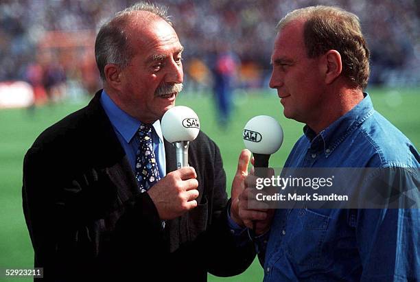 Werner HANSCH/SAT 1 & Uli HOENEss/Manager Bayern Muenchen