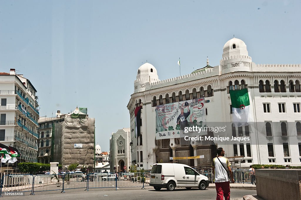 Daily life and Economy in Algeria