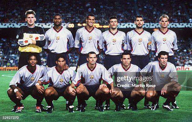 BARCELONA, SPAIN CHAMPIONS LEAGUE 99/00; FC BARCELONA - AC FLORENZ 4:2; MANNSCHAFTS