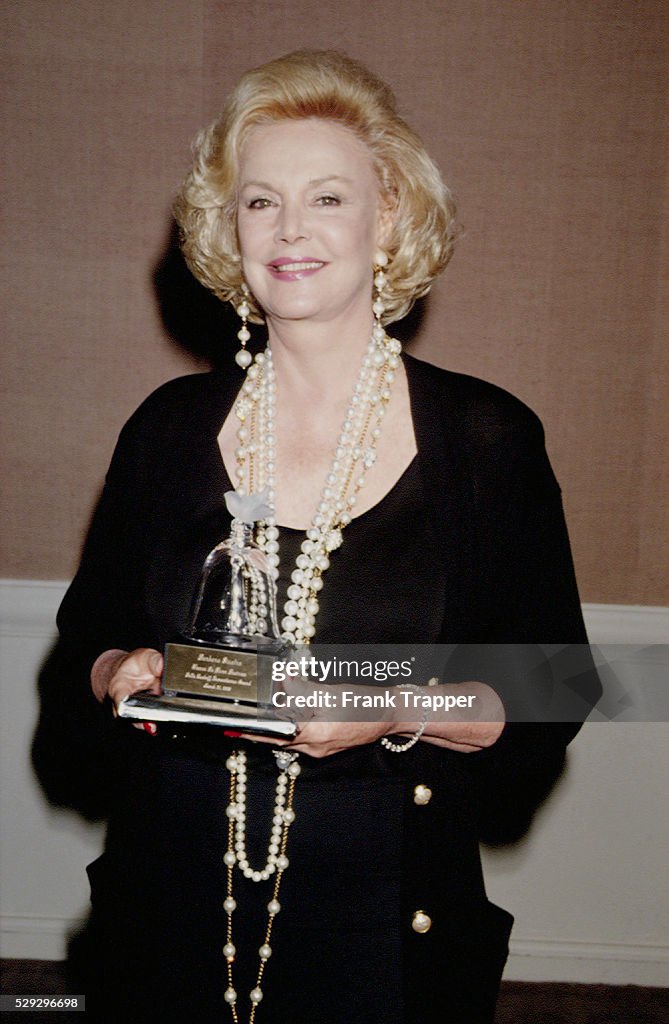 TRIBUTE TO BARBARA SINATRA