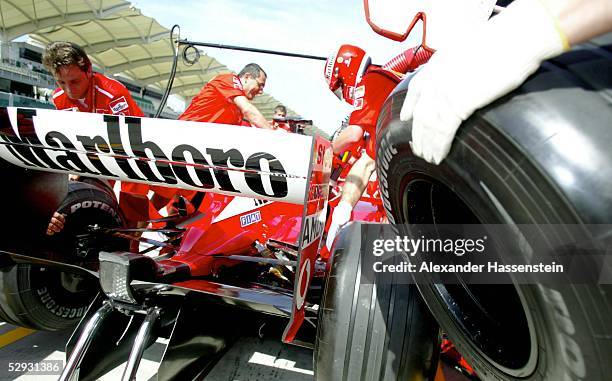 Von Malaysia 2003, Kuala Lumpur; Team Ferrari