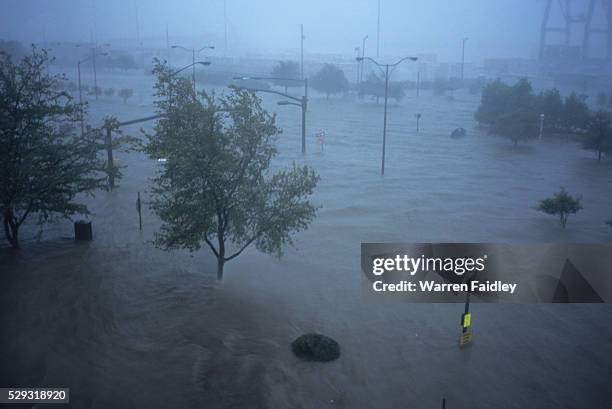 hurricane katrina hitting mobile, alabama - storm surge stock pictures, royalty-free photos & images