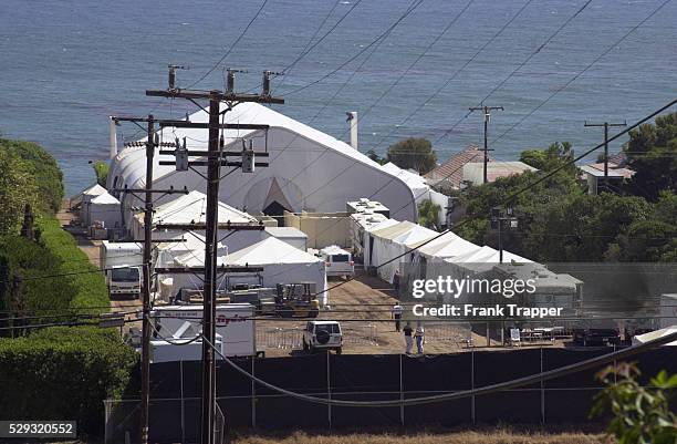 PREPARATIONS FOR THE WEDDING OF BRAD PITT AND JENNIFER ANISTON