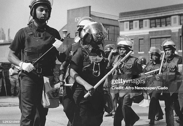 Retro Riot Gear Riot Gear Washington Photos and Premium High Res Pictures - Getty Images