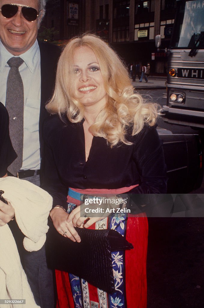 Sally Struthers on the street; circa 1970; New York. News Photo Getty