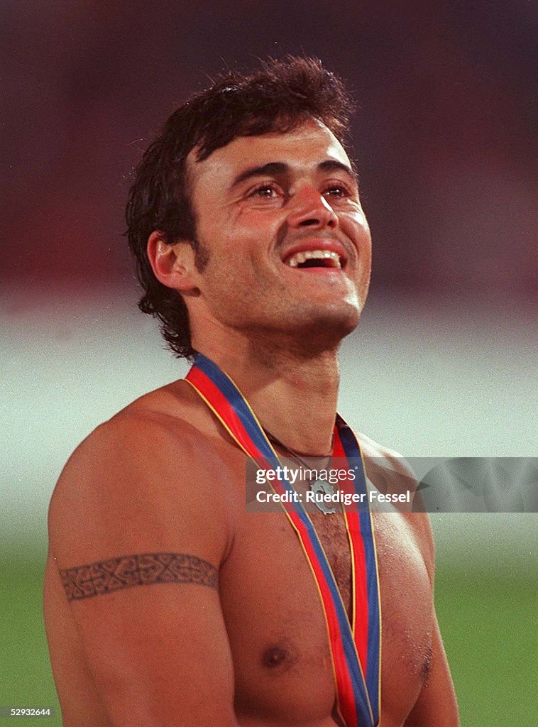 FUSSBALL: EUROPAPOKAL DER POKALSIEGER FINALE Rotterdam, 14.05.1997