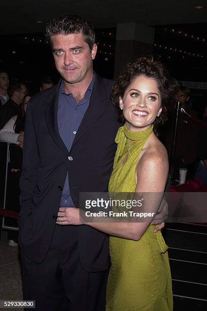 Robin Tunney with husband Bob Goss arriving to attend the premiere.