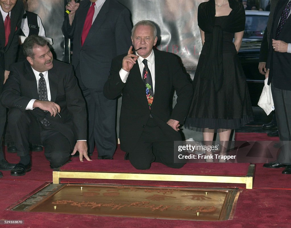 WALK OF FAME: ANTHONY HOPKINS WITH WINONA RYDER