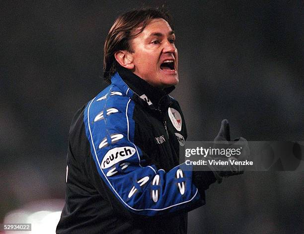 Edwald Linen Ewald Lienen Jubel Photos and Premium High Res Pictures - Getty Images
