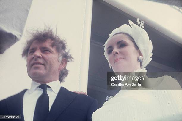 Elizabeth Taylor, Richard Burton on the QE2; circa 1960; New York.