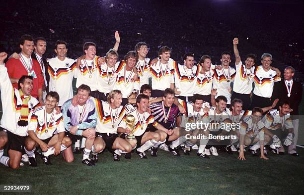 In ITALIEN, Finale, Rom; DEUTSCHLAND 0; TAEM DEUTSCHLAND - WELTMEISTER 1990 -