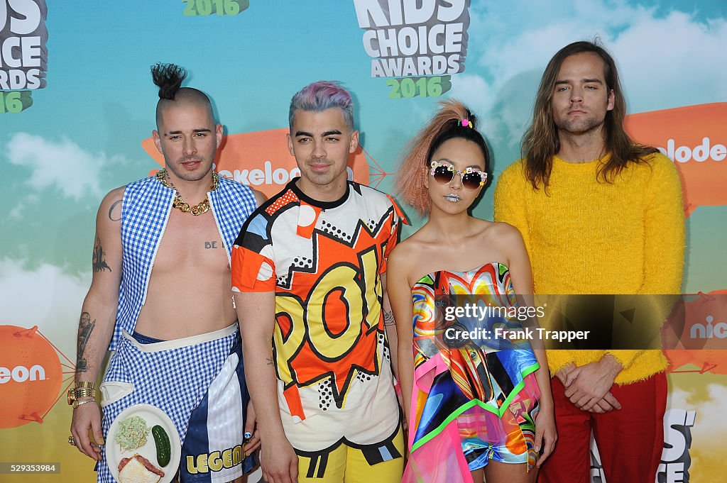 USA - Nickelodeon's 2016 Kids' Choice Awards - Arrivals
