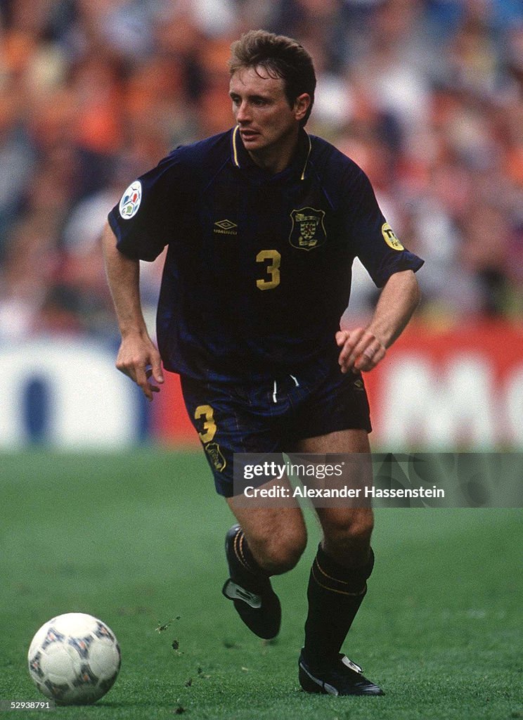 FUSSBALL: NATIONALMANNSCHAFT SCHOTTLAND/SCO 15.06.96