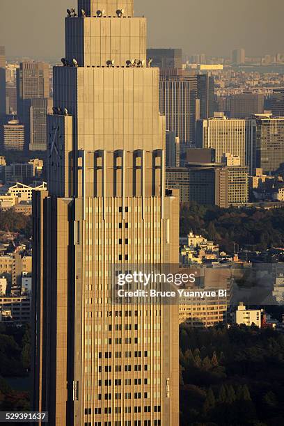 ntt docomo yoyogi building - ntt docomo yoyogi building stock pictures, royalty-free photos & images