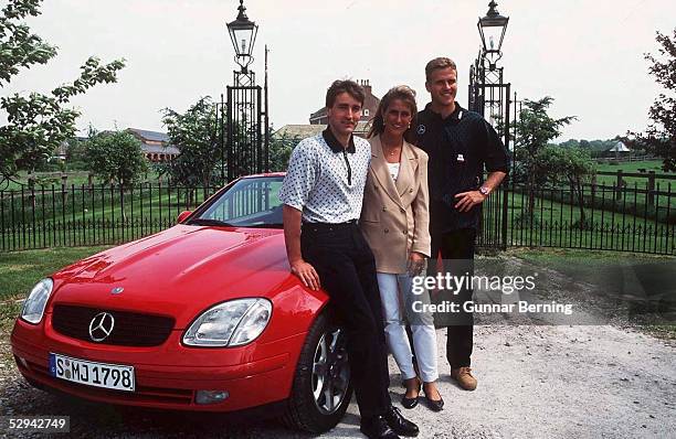 Oliver BIERHOFF/GER mit Schwester und Schwager; Bernd Schneider/Motorsport