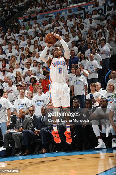 Randy Foye of the Oklahoma City Thunder shoots against the San Antonio Spurs in Game Four of the Western Conference Semifinals during the 2016 NBA...