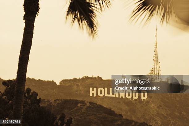 hollywood-sign.jpg?s=170667a&w