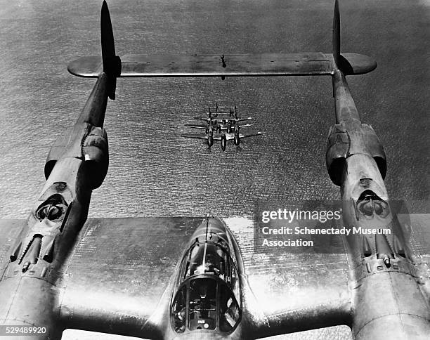Lockheed Xp38 77 Lockheed P38 Lightning Stock Photos, High-Res Pictures, and Images ...