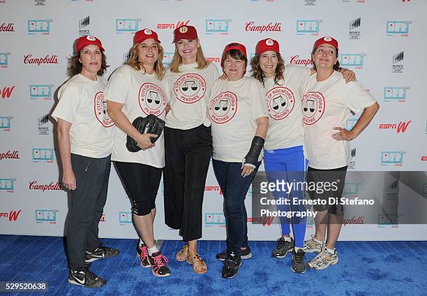 Patti Pelton, Freddie Simpson, Geena Davis, Megan Cavanagh, Anne Ramsay and Tracy Reiner, Cast from "A League Of Their Own" attend "A League Of Their...