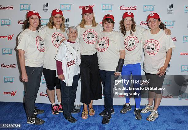 Patti Pelton, Freddie Simpson, Gina Casey, Geena Davis, Megan Cavanagh, Anne Ramsay and Tracy Reiner, Cast from "A League Of Their Own" attend "A...