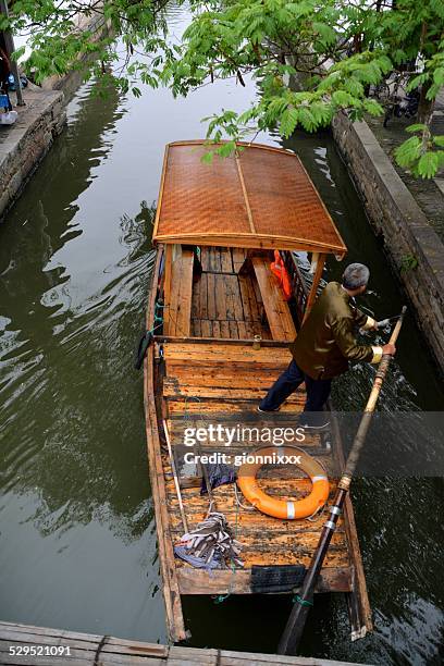 canals of zhujiajiao, ancient town - shanghai - zhujiajiao stock pictures, royalty-free photos & images