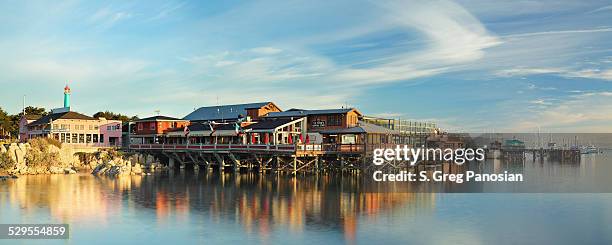 fisherman's wharf - monterey - city of monterey californië stockfoto's en -beelden