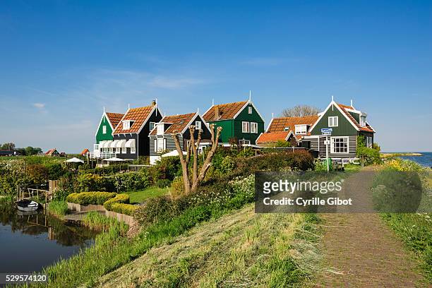traditional dutch village of marken, north holland, netherlands - ijsselmeer stock pictures, royalty-free photos & images