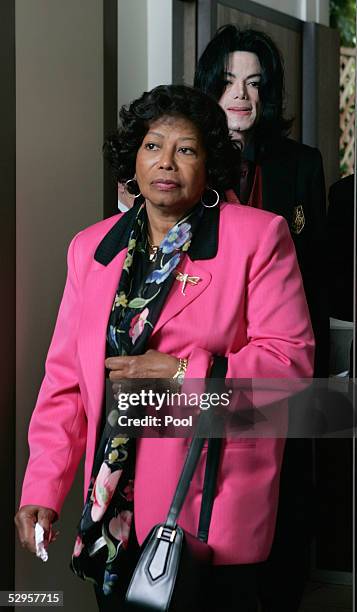 Michael Jackson and his mother Katherine Jackson pass through a security check point on the way to his child molestation trial on May 20, 2005 at the...